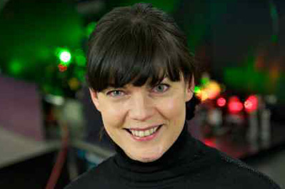 Dr. Jennifer Hastie: new head of Strathclyde’s Institute of Photonics.