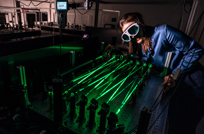 Optical parametric oscillator pumped by ytterbium thin disk laser.