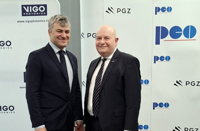 Adam Piotrowski, CEO of Vigo, with Marek Adamiak, CEO of PCO.