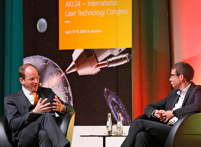 Constantin Häfner (Fraunhofer) and Hagen Zimer (Trumpf) speaking at AKL’24.