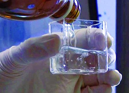 Water good idea: UJI makes hydrogen breakthrough.