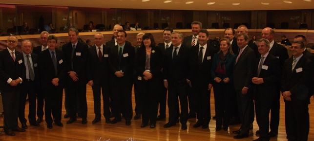 New high-level group for KETs