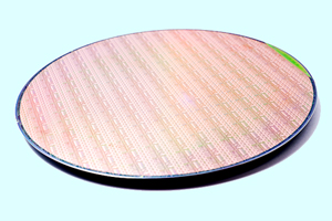 Imec’s Si photonics 200mm wafer offers design flexibility.