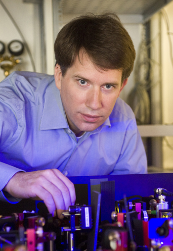 Prof. Arno Rauschenbeutel.