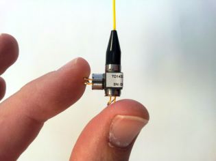 Compact metrology: the Dione sensor