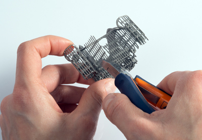 Easy removal of supports from additively-manufactured removable partial dentures.