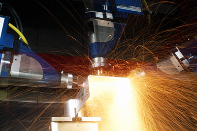 Laser combi-head for cutting, joining and additive manufacturing.