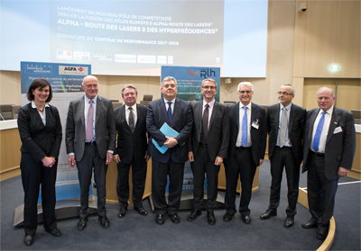 Alphaville: Route des Lasers and Elopsys directors at the signing agreement.