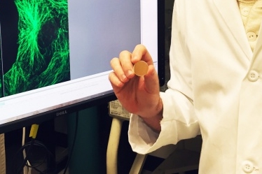 Mirror for better super-res