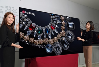 33 million pixels: CES launch for 88-inch OLED TV