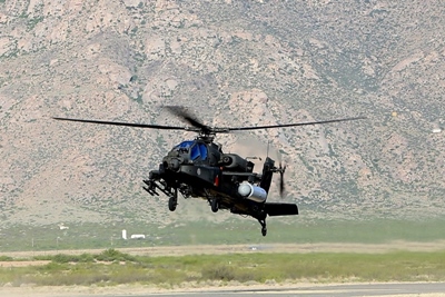 Apache AH-64