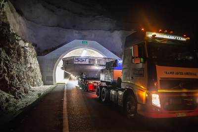 Coating chamber: in transit